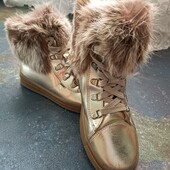 зимові чоботи