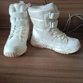 Суперские зимние сапожки 21.5 -22 см.