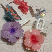 Заколки для волос одна на выбор